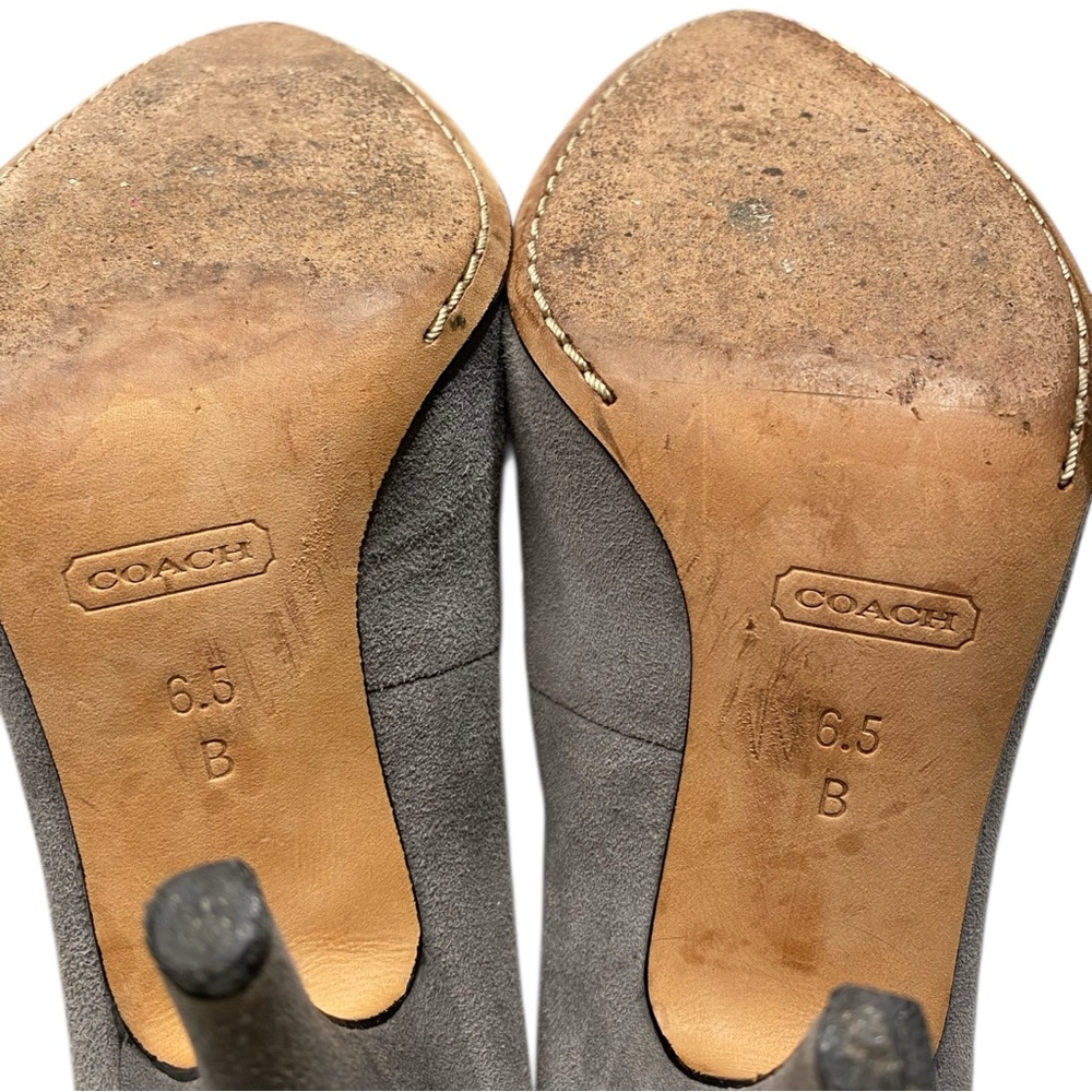 Coach Gray Suede Women's Pumps - Picture 7 of 8